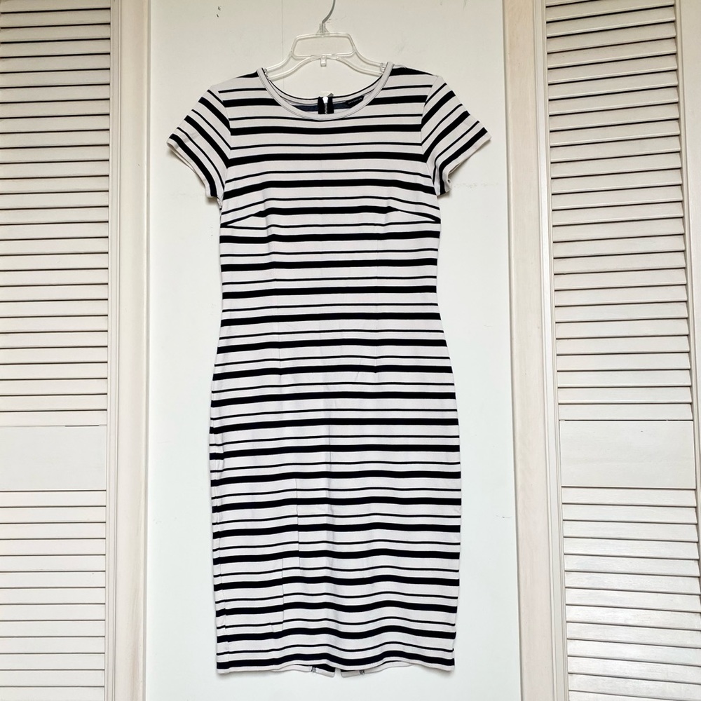 Ann Taylor black and white striped dress S